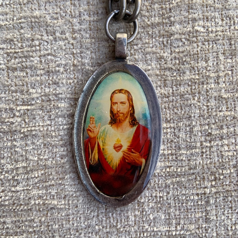 Necklace - Picture 2 of 2